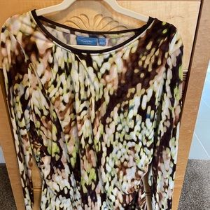 Long sleeve round neck top